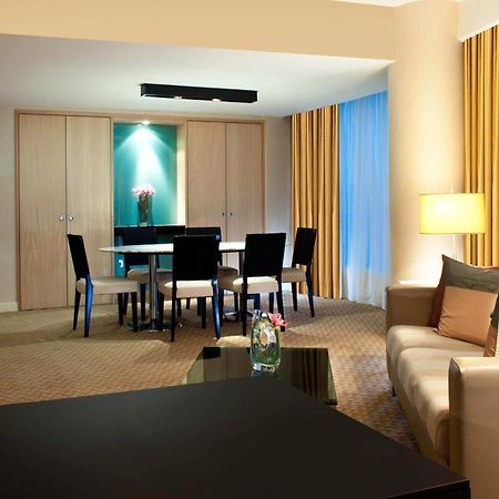 The Westin Kuala Lumpur Ξενοδοχείο Εξωτερικό φωτογραφία A suite at the Grand Hyatt Hotel, Seoul, South Korea