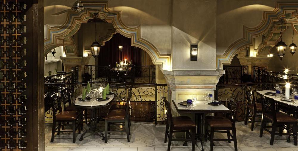 The Westin Kuala Lumpur Ξενοδοχείο Εξωτερικό φωτογραφία Interior of the restaurant
