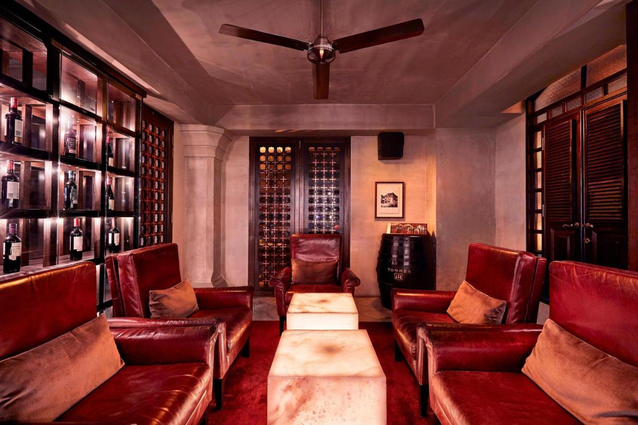 The Westin Kuala Lumpur Ξενοδοχείο Εξωτερικό φωτογραφία The library at the hotel