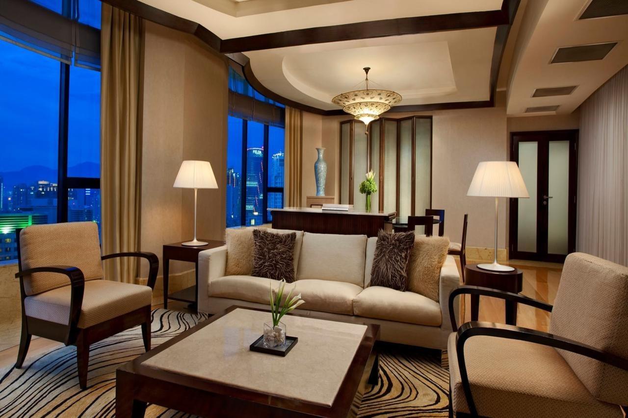 The Westin Kuala Lumpur Ξενοδοχείο Εξωτερικό φωτογραφία A suite at the Westin Nanchang