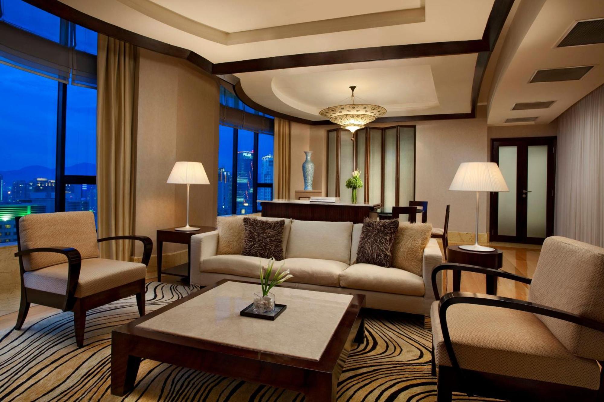 The Westin Kuala Lumpur Ξενοδοχείο Εξωτερικό φωτογραφία A suite at the Westin